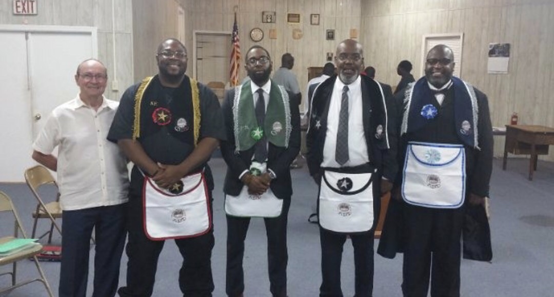 screenshot_2017-08-13-01-52-00