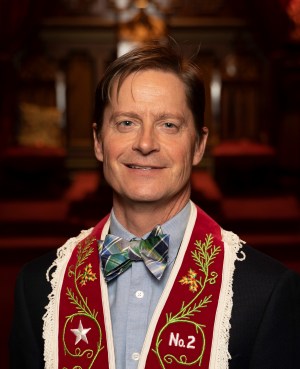 crop_SelectsA7305465