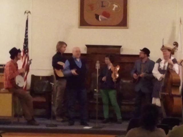 404375_598905236802284_352110001_n